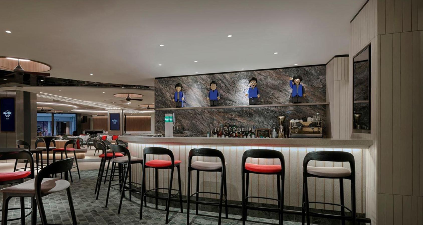 Hard Rock Hotel Penang Batu Ferringhi Zewnętrze zdjęcie The bar at the lounge